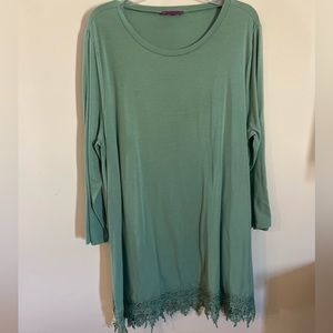 Women’s 3/4 sleeve tunic shirt